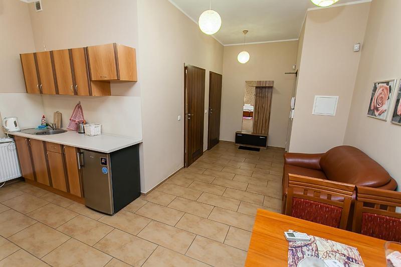 Aparthotel Apart-Lux Bytom Zimmer foto