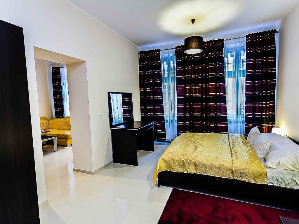 Aparthotel Apart-Lux Bytom Exterior foto