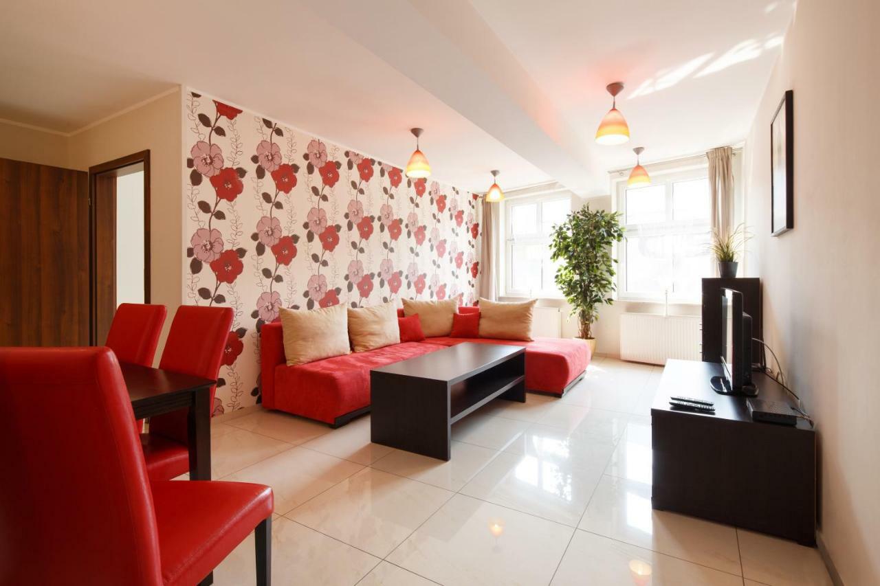 Aparthotel Apart-Lux Bytom Exterior foto